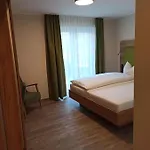 Otel Landgasthaus Eggert