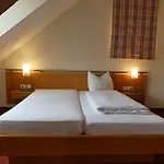 Otel Landgasthaus Eggert 3*