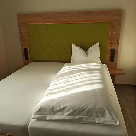 Hotel Landgasthaus Eggert 3*