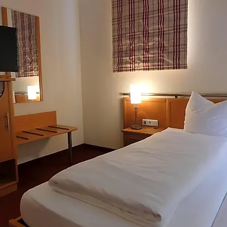 Hotel Landgasthaus Eggert 3*