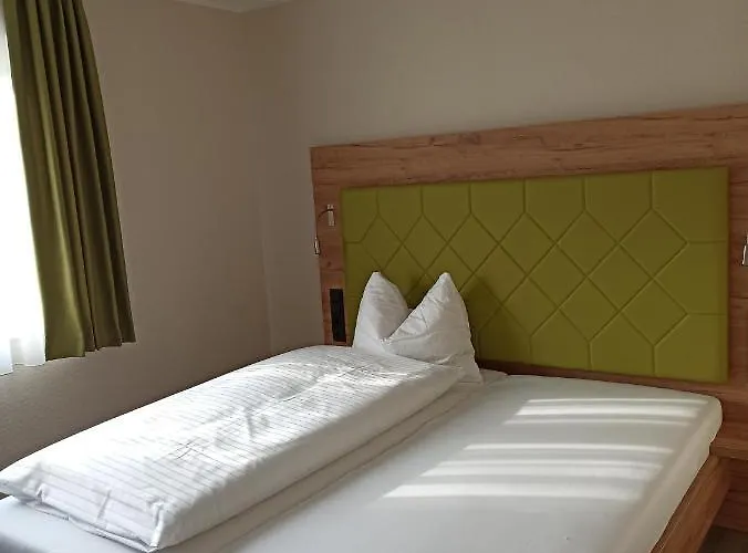 酒店 Landgasthaus Eggert 莱茵